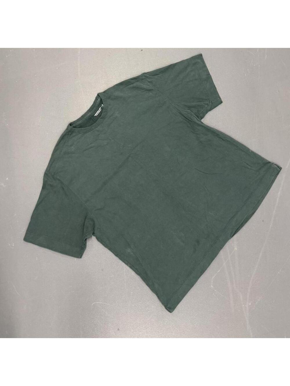 Abercrombie & Fitch Men's Green Tshirt